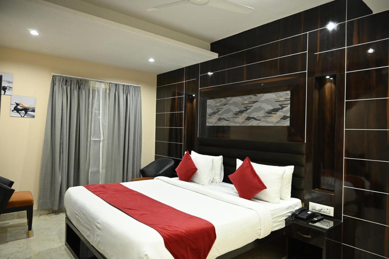 Hotel Trax International ジャムシェードプル エクステリア 写真
